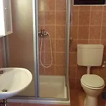 Appartamento Dani 4 *